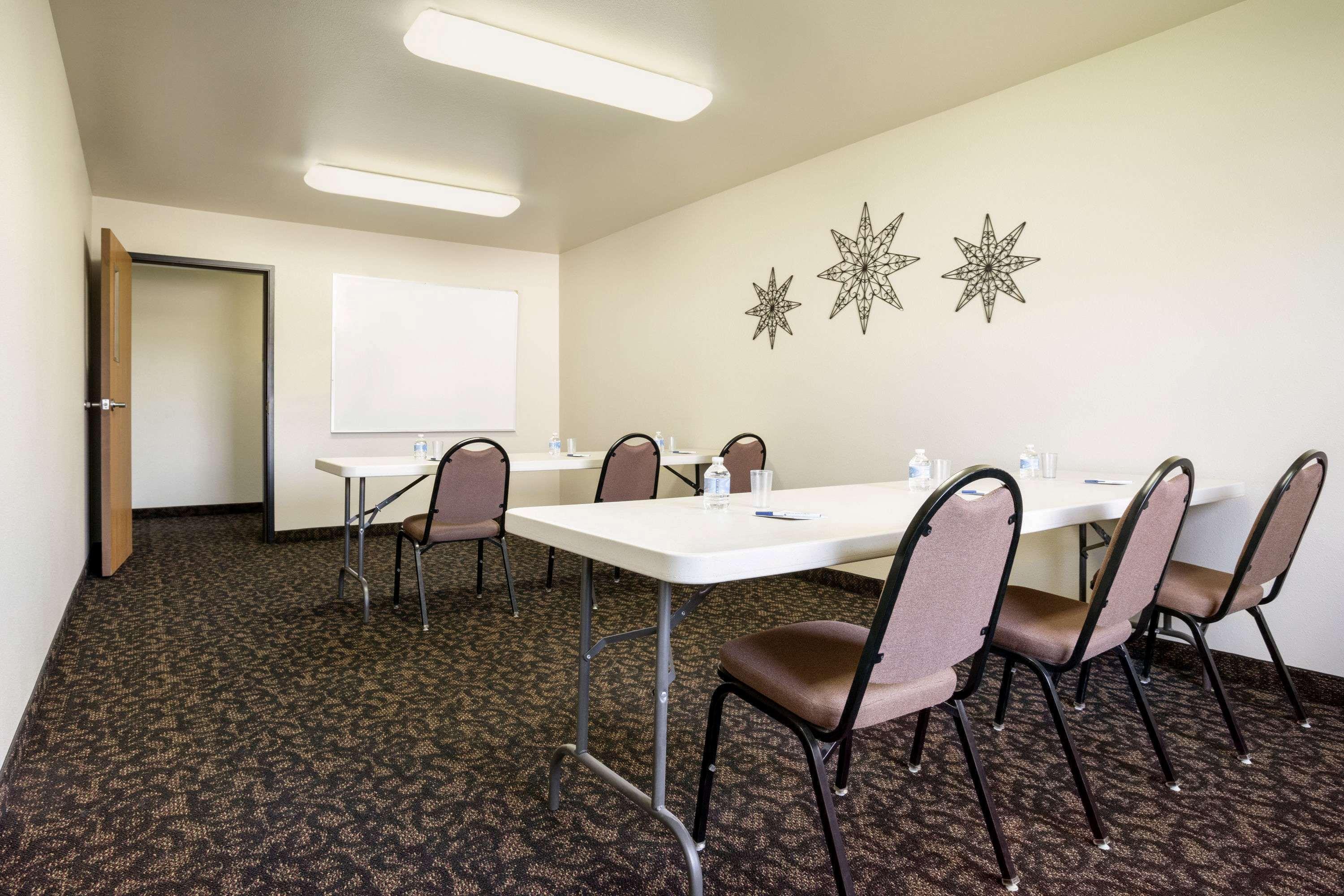 Travelodge By Wyndham Bill Wy Thunder Basin Ntl Grassland Extérieur photo