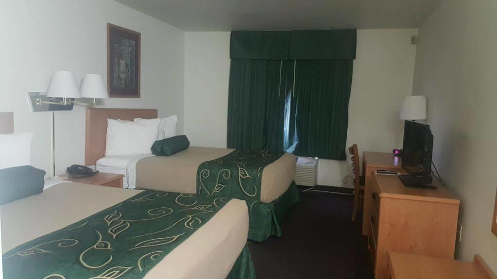 Travelodge By Wyndham Bill Wy Thunder Basin Ntl Grassland Extérieur photo