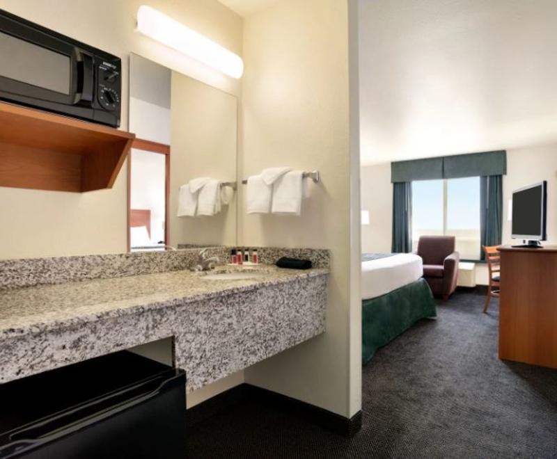 Travelodge By Wyndham Bill Wy Thunder Basin Ntl Grassland Extérieur photo